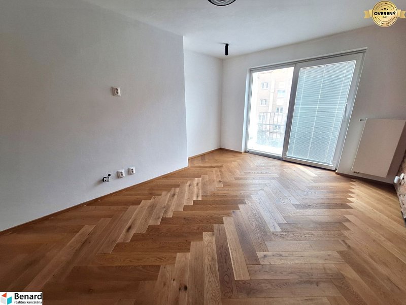 REZERVOVANÉ NA PRENÁJOM 2 IZBOVÝ BYT S BALKÓNOM, PREŠOV, UL. FR. KRÁĽA