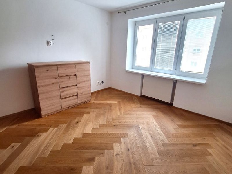 REZERVOVANÉ NA PRENÁJOM 2 IZBOVÝ BYT S BALKÓNOM, PREŠOV, UL. FR. KRÁĽA