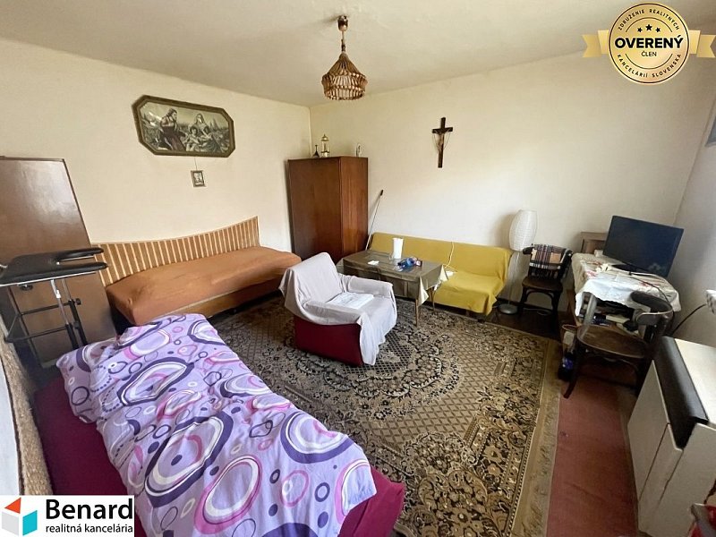 POZEMOK SO STARŠÍM RD, DRIENOV, UL. TEHELNÁ, 981 M2,
