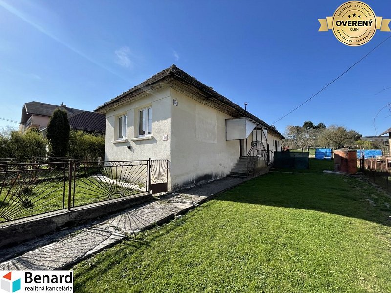 POZEMOK ZO STARŠÍM RD, DRIENOV, UL. TEHELNÁ, POZEMOK 900M2