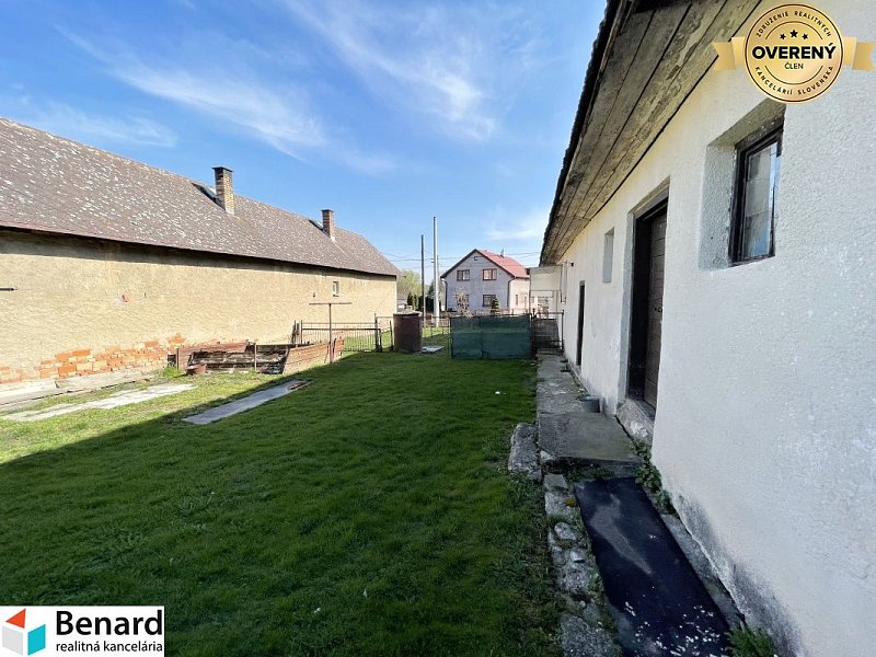 POZEMOK ZO STARŠÍM RD, DRIENOV, UL. TEHELNÁ, POZEMOK 900M2