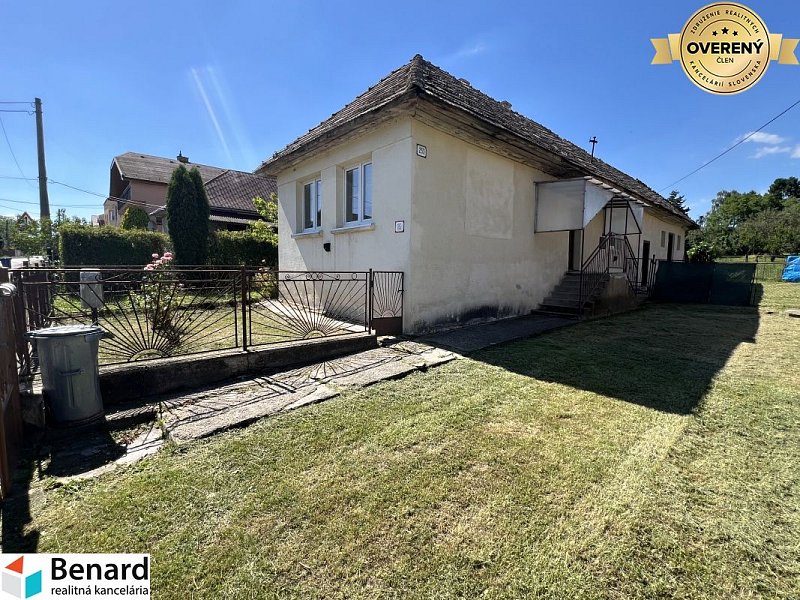POZEMOK SO STARŠÍM RD, DRIENOV, UL. TEHELNÁ, 981 M2,