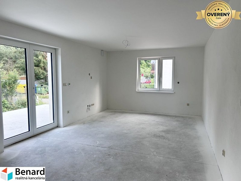 NOVOSTAVBA 4-IZBOVÝ RD VEĽKY ŠARIŚ, PÁR MIN.OD PREŠOVA