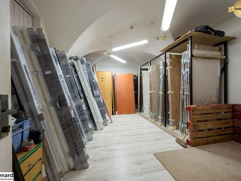 VEĽKÝ 1-IZBOVÝ BYT, 60 m2, PREŠOV – CENTRUM, Slovenská ul.