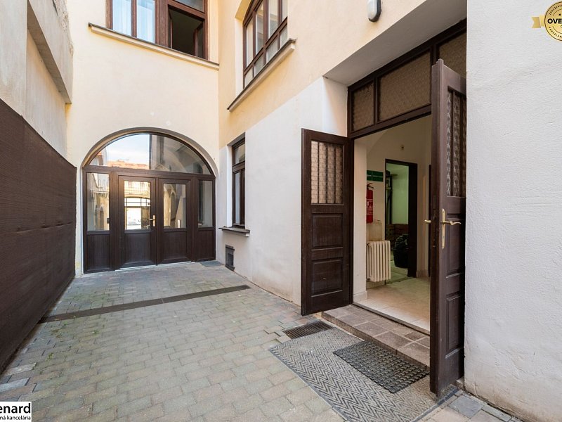 VEĽKÝ 1-IZBOVÝ BYT, 60 m2, PREŠOV – CENTRUM, Slovenská ul.