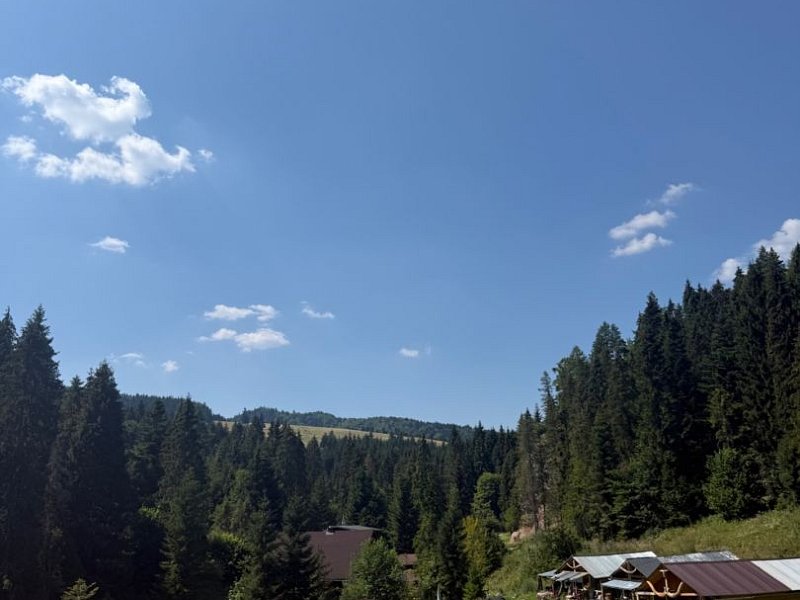 Stavebný pozemok na chatu v Litmanovej – krásne prostredie, ideálny na