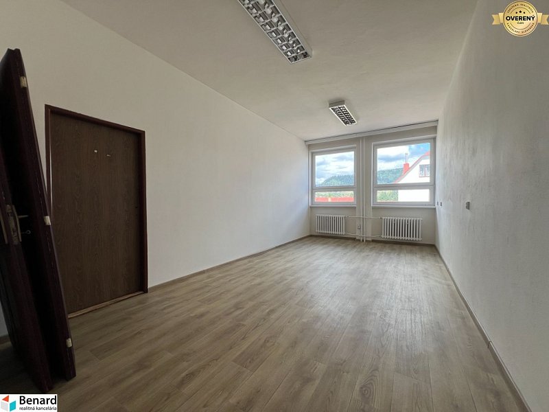 Prenájom kancelárskych priestorov – STARÁ ĽUBOVŇA – od 107,50 €/mes.
