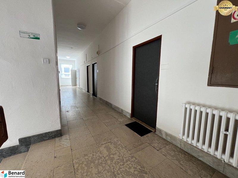 Prenájom kancelárskych priestorov – STARÁ ĽUBOVŇA – od 107,50 €/mes.