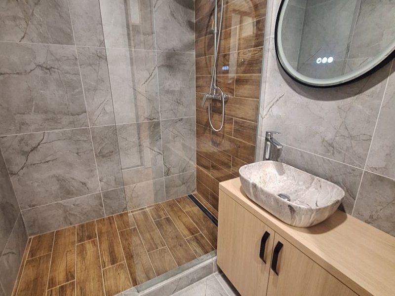 NOVOREKONŠTRUOVANÝ 3 IZBOVÝ BYT, LODŽIA, PREŠOV, ul. PROSTEJOVSKÁ