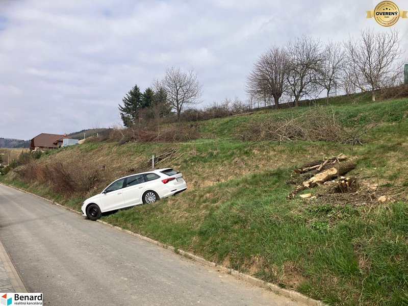 STAVEBNÝ POZEMOK NOVÁ ĽUBOVŇA - NA PREDAJ