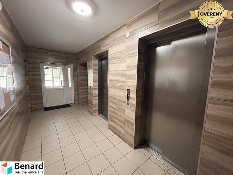 NA PREDAJ 3-IZBOVÝ BYT S BALKÓNOM, 72m2,SÍDLISKO 3, PREŠOV