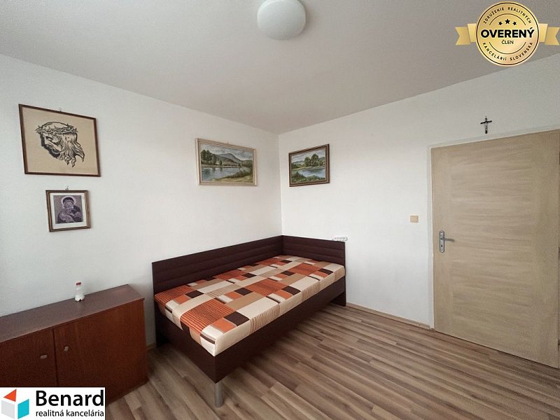NA PREDAJ 3-IZBOVÝ BYT S BALKÓNOM, 72m2,SÍDLISKO 3, PREŠOV