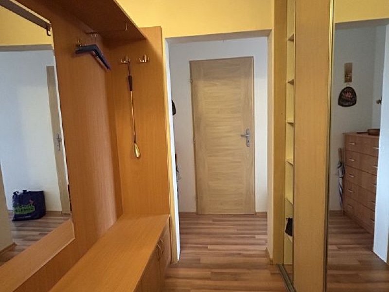 NA PREDAJ 3-IZBOVÝ BYT S BALKÓNOM, 72m2,SÍDLISKO 3, PREŠOV