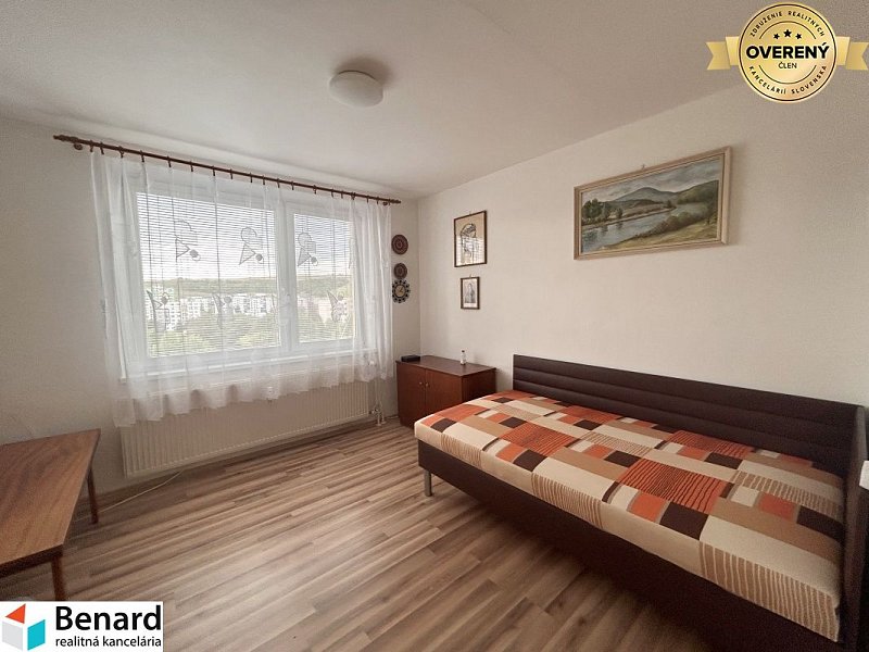 NA PREDAJ 3-IZBOVÝ BYT S BALKÓNOM, 72m2,SÍDLISKO 3, PREŠOV