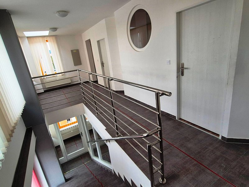 NA PREDAJ NEBYTOVÝ PRIESTOR, 78m2, CENTRUM;