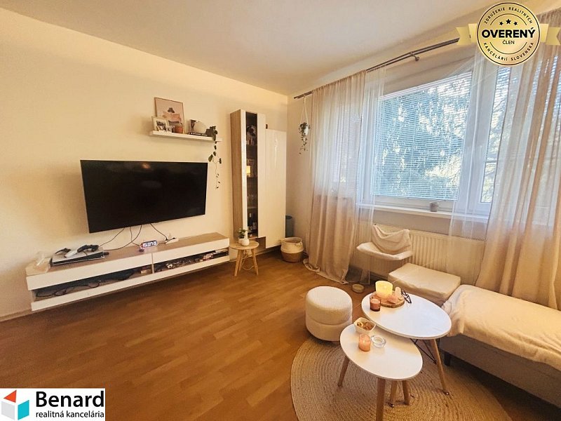 PRÍJEMNÝ 2-IZBOVÝ BYT NA PREDAJ, 58 m2, M.NEŠPORA, PREŠOV