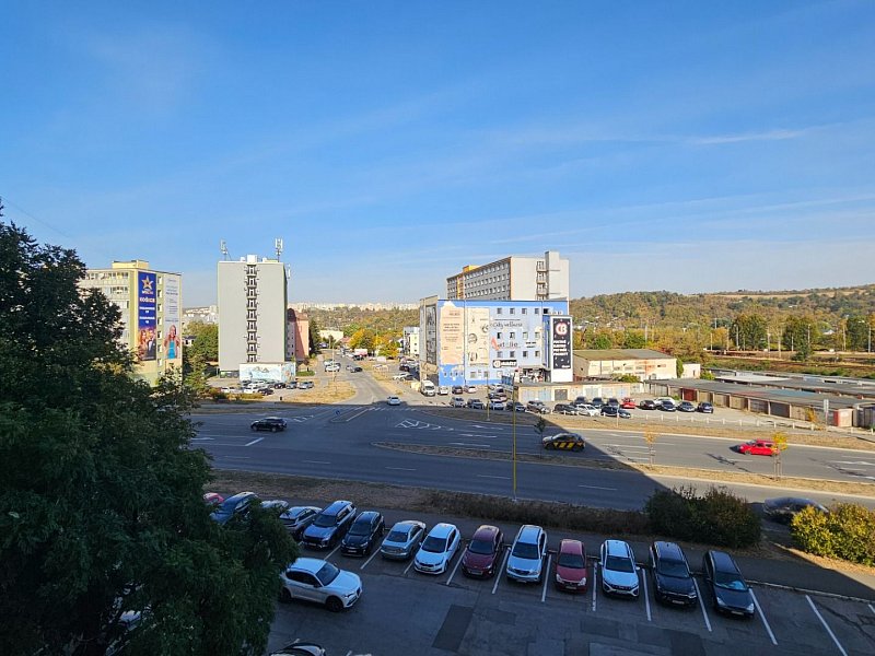 Na predaj 1 - izb. byt na Jantárovej ul.(pri OC Aupark)