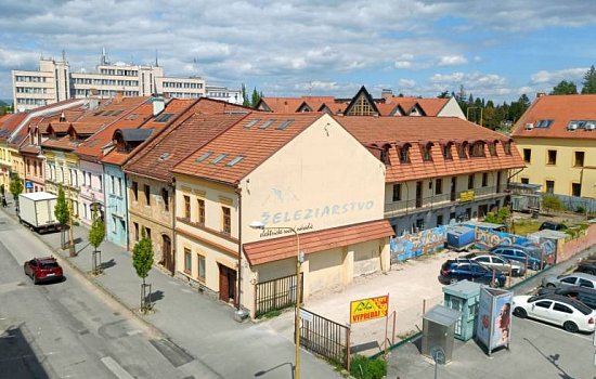 Komerčné nehnuteľnosti na predaj v Benard-e